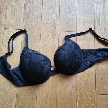 Reggiseno Victoria’s Secret 80C nero (pizzo, push-up)
