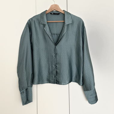 Camicia in raso oversize Zara
