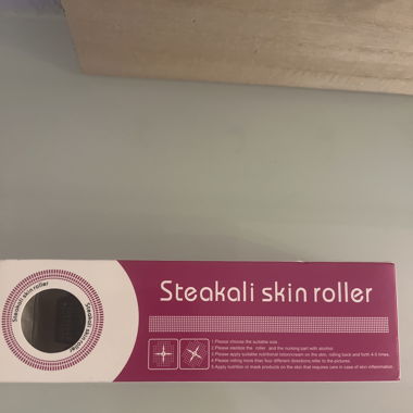 Skin roller