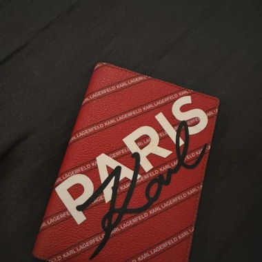 Porte-passeport cuir Karl Lagerfeld