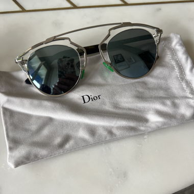 Lunettes de soleil Dior so real 