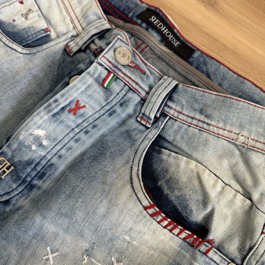 Redhouse Destroy-Jeans Blau