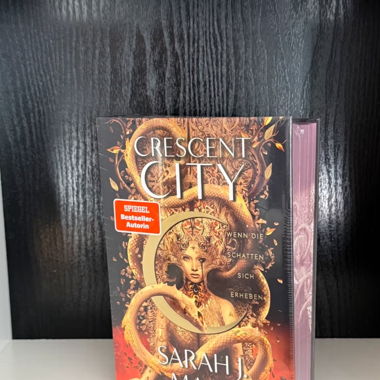 Crescent City – Wenn die Schatten sich erheben