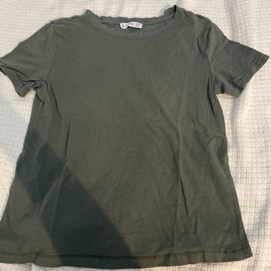 T-shirt verde scuro