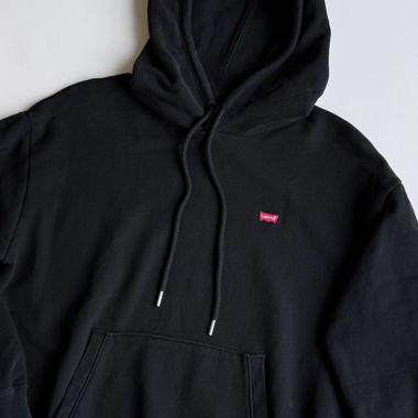 Levi’s Essential Hoodie