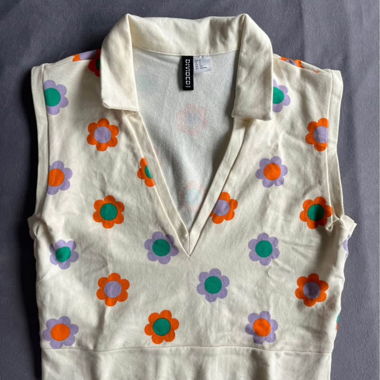 Ärmelloser leichter Pullover