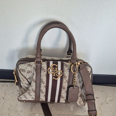 Guess Tasche