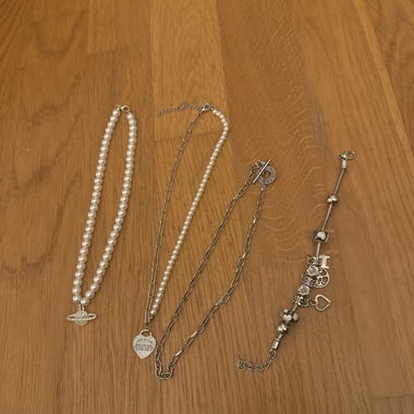3 ketten und 1 armband