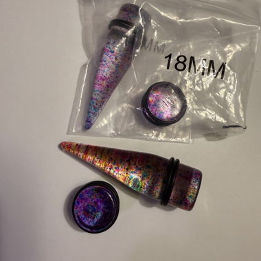 18mm piercing plug and taper