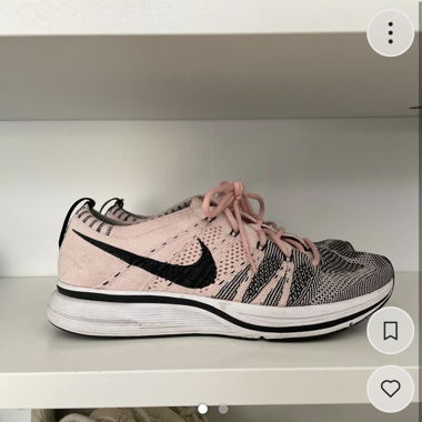Nike Flyknit Racer