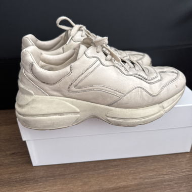 Gucci Rhyton Sneaker