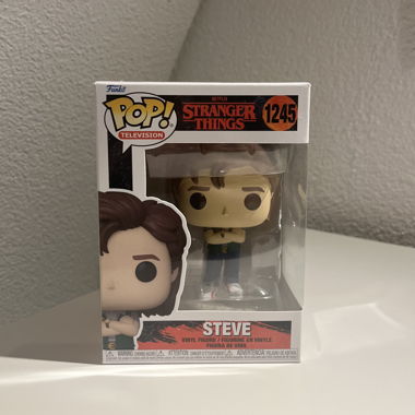 Funko Pop Figure Steve - Stranger Things