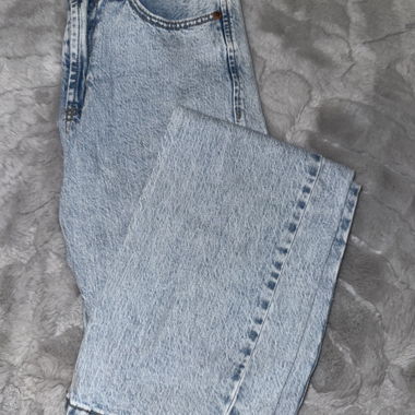 Jeans Stradivarius, D98 bleu clair taille 36
