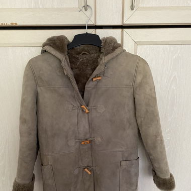 Manteau enfant en fourrure gris foncé 