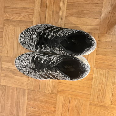 Baskets Adidas noir/blanc