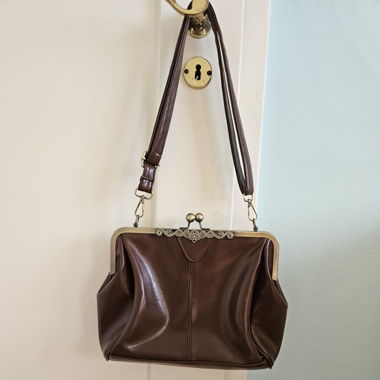 Borsa vintage marrone a tracolla