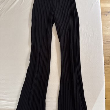 Pantaloni Neri Plissé