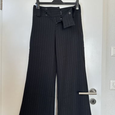 Pantaloni larghi a righe