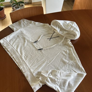 Sweat à capuche blanc