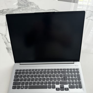 Lenovo IdeaPad 5 Pro 16" Grau
