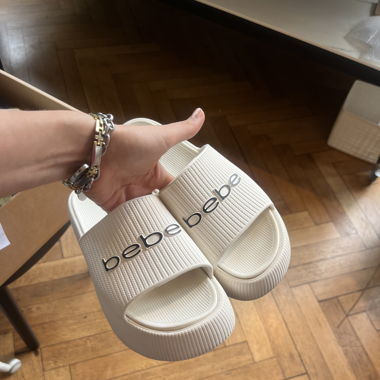fotzige sandalen (bebe)