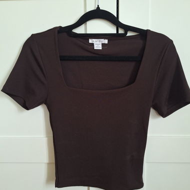 Brown Short-Sleeve Top