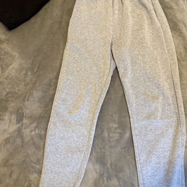 Pantaloni da jogging grigio chiaro