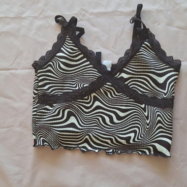 Preloved zebra patterned brown and white crop top