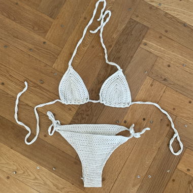 Bikini crochet bianco