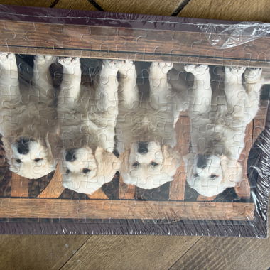 Dogs puzzle with puppy motif