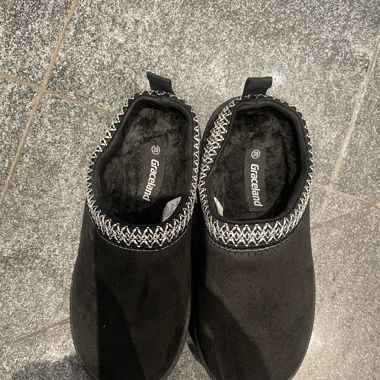 Schwarze Uggs dupe dosenbach 