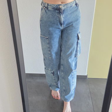 Jeans cargo à jambes larges Asos
