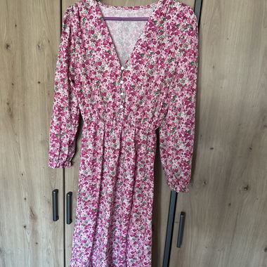 Floral V-neck Dress