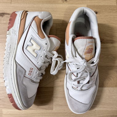 New Balance 550 