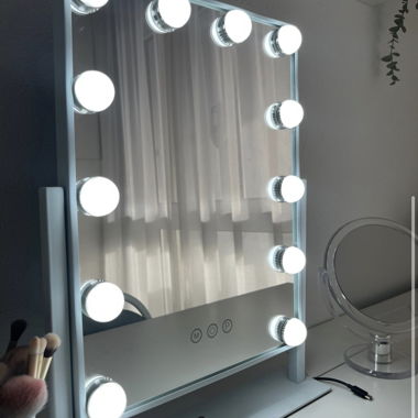 LED Schminkspiegel von FENCHILIN
