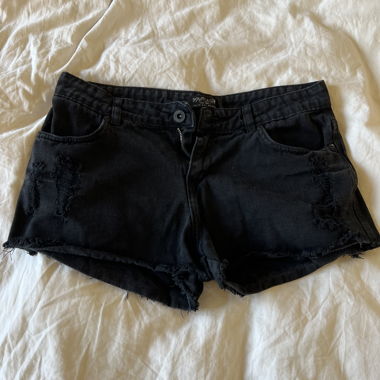 Black shorts 40