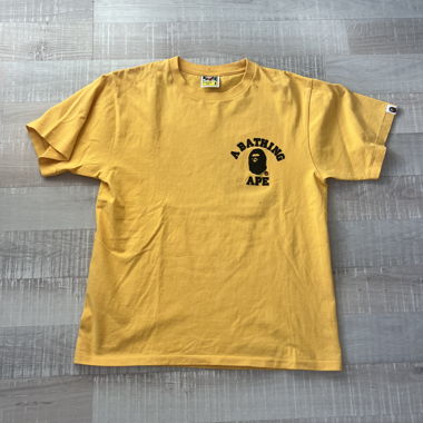 T-Shirt A Bathing Ape gelb