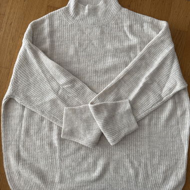 Rippeliger Rollkragenpullover