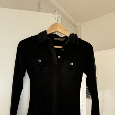 2000s black long sleeve 