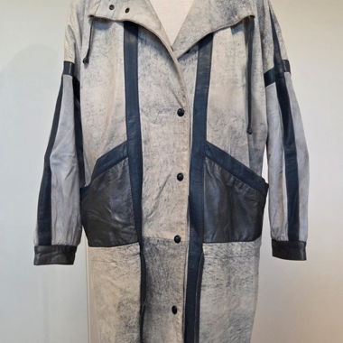 Women’s Coat Size 40