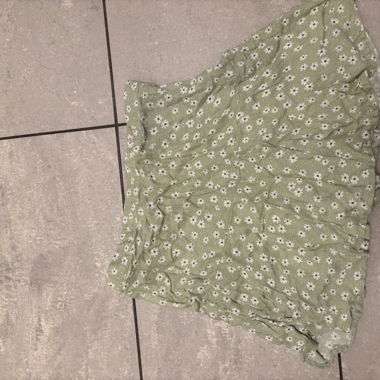 Rock mit Taschen und Hose