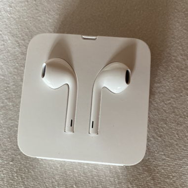 Auricolari cablati in-ear con connettore Lightning