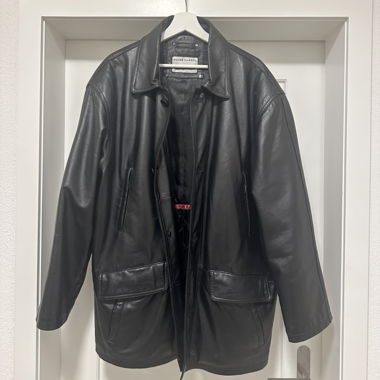 Giacca in pelle nera vintage