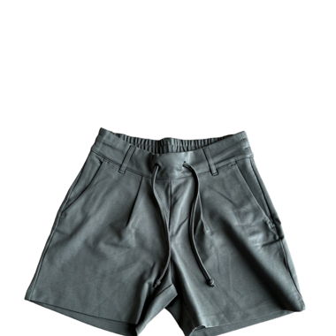 Short ample 