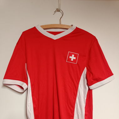 Schweizer Shirt (Dosenbach)
