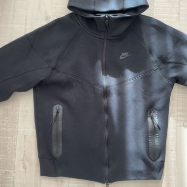 Nike Tech black hooded jacket S