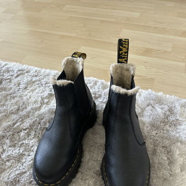 Chelsea Boots Plateau Dr. Martens