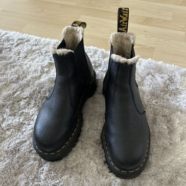 Chelsea Boots Plateau Dr. Martens