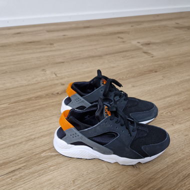 Nike Air Huarache 