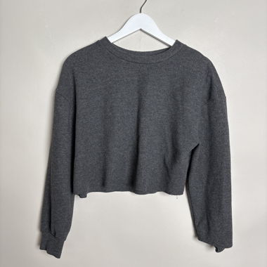 ZARA grey cropped sweater